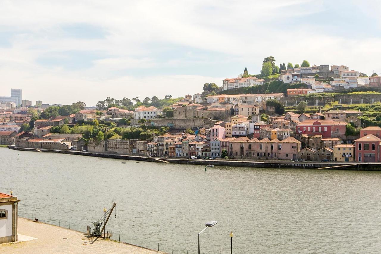 Monchique's Balcony Porto